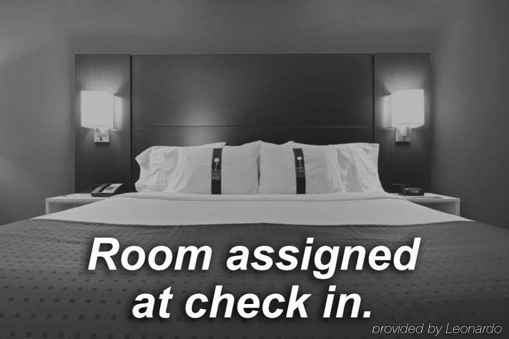 Holiday Inn Express Hotel & Suites Belmont By Ihg Esterno foto