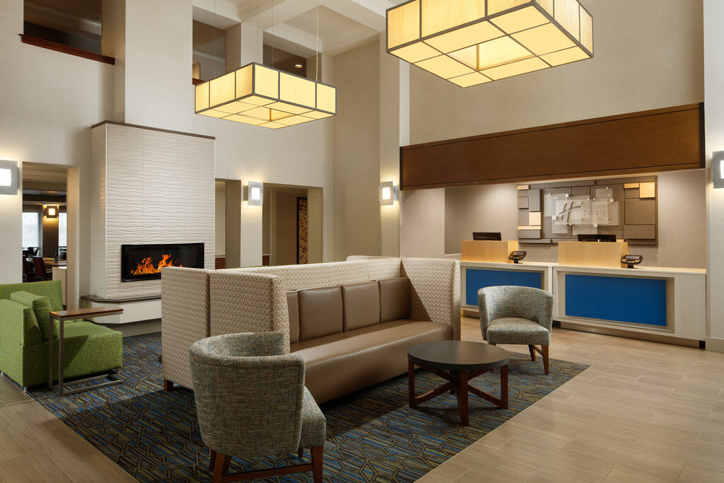 Holiday Inn Express Hotel & Suites Belmont By Ihg Esterno foto
